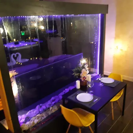 Nocleg ze śniadaniem Calypso Jacuzzi Privatif 4*