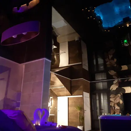 Calypso Jacuzzi Privatif 4* Agde